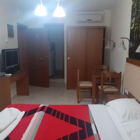 Balkan House Potos Ngoại thất bức ảnh